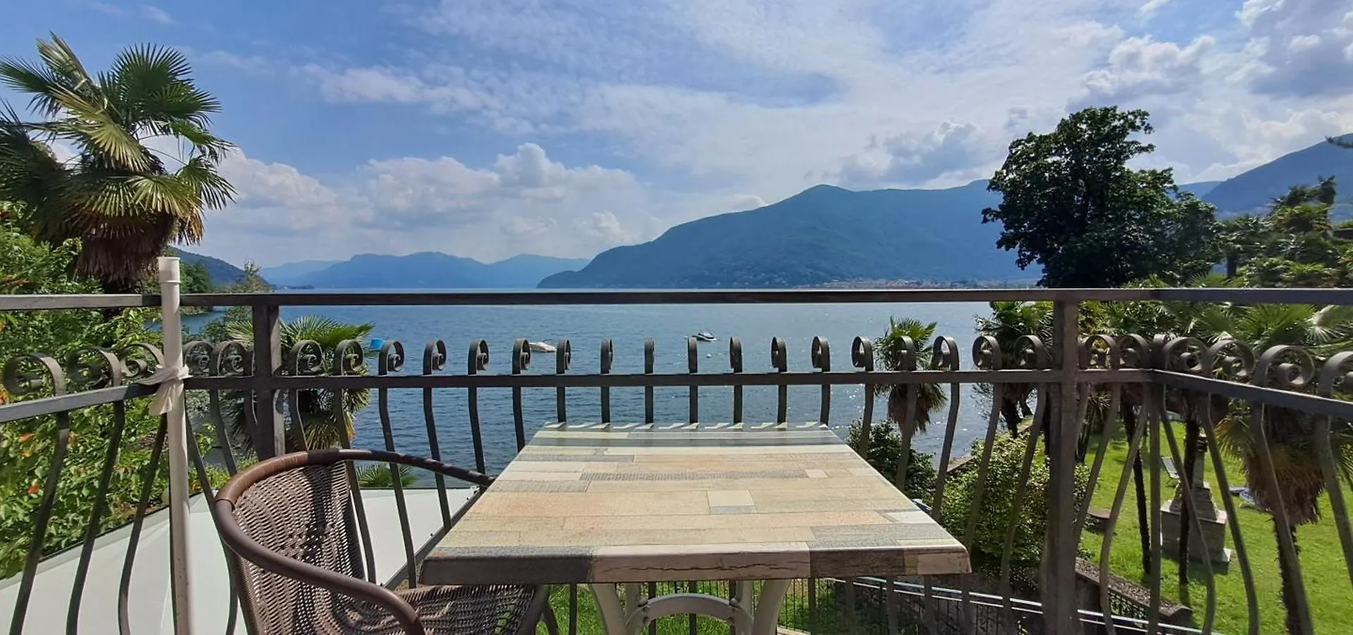 טרונצאנו לאגו מג'ורה Apartment Lake Maggiore - Residence Al Poggio